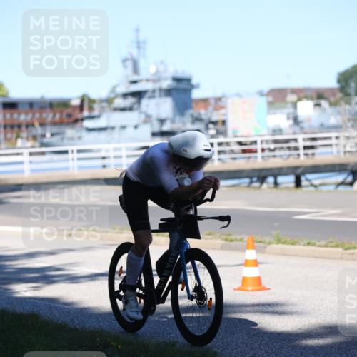 17.08.2025 - KN Förde Triathlon 2025 Yannick Fuchs http://msf.ph/oto/8627461 17.08.2025 13:18:43 Radfahren 425, 428, 431, 441, 442, 445, 472, 541, 440, 495, 526 meine-sportfotos.de