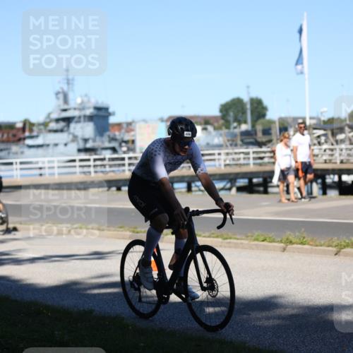 17.08.2025 - KN Förde Triathlon 2025 Yannick Fuchs http://msf.ph/oto/8627488 17.08.2025 13:19:10 Radfahren 423, 426, 433, 439, 496, 529, 447, 496, 525, 540 meine-sportfotos.de