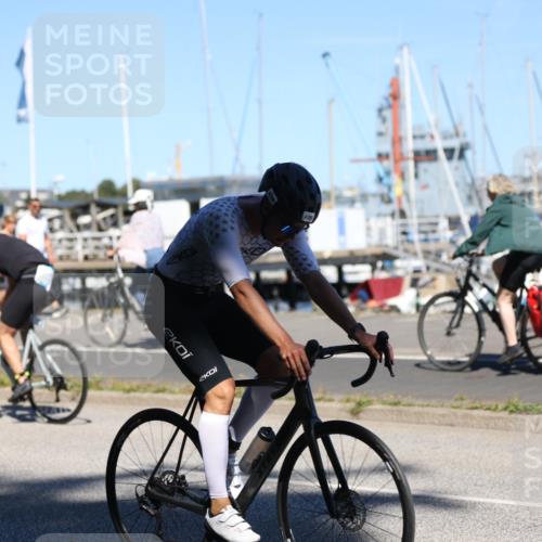 17.08.2025 - KN Förde Triathlon 2025 Yannick Fuchs http://msf.ph/oto/8627490 17.08.2025 13:19:10 Radfahren 423, 426, 433, 439, 496, 529, 447, 496, 525, 540 meine-sportfotos.de