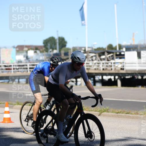 17.08.2025 - KN Förde Triathlon 2025 Yannick Fuchs http://msf.ph/oto/8627504 17.08.2025 13:19:16 Radfahren 426, 433, 508, 529, 423, 439, 496 meine-sportfotos.de