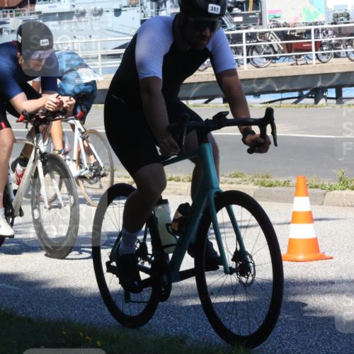 17.08.2025 - KN Förde Triathlon 2025 Yannick Fuchs http://msf.ph/oto/8627519 17.08.2025 13:19:38 Radfahren 357, 454, 457, 502, 397, 416, 477, 482, 534 meine-sportfotos.de