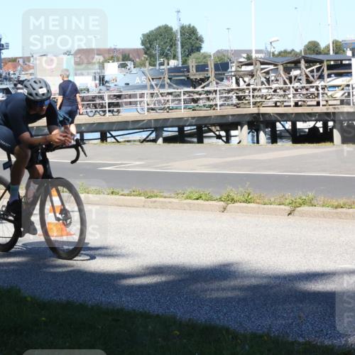 17.08.2025 - KN Förde Triathlon 2025 Yannick Fuchs http://msf.ph/oto/8627529 17.08.2025 13:20:06 Radfahren 440, 472, 516, 424, 504 meine-sportfotos.de