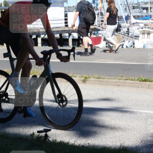 17.08.2025 - KN Förde Triathlon 2025 Yannick Fuchs http://msf.ph/oto/8627535 17.08.2025 13:20:08 Radfahren 440, 450, 472, 480, 424, 516 meine-sportfotos.de