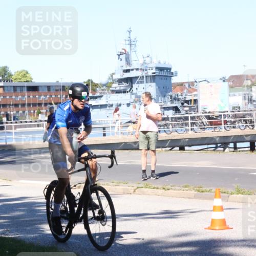 17.08.2025 - KN Förde Triathlon 2025 Yannick Fuchs http://msf.ph/oto/8627539 17.08.2025 13:20:14 Radfahren 434, 450, 480, 526, 440, 472 meine-sportfotos.de
