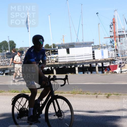 17.08.2025 - KN Förde Triathlon 2025 Yannick Fuchs http://msf.ph/oto/8627543 17.08.2025 13:20:15 Radfahren 434, 450, 456, 480, 526, 440, 472 meine-sportfotos.de