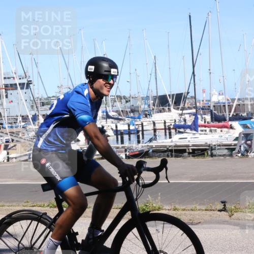 17.08.2025 - KN Förde Triathlon 2025 Yannick Fuchs http://msf.ph/oto/8627545 17.08.2025 13:20:15 Radfahren 434, 450, 456, 480, 526, 440, 472 meine-sportfotos.de