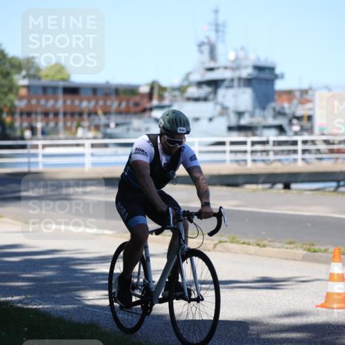 17.08.2025 - KN Förde Triathlon 2025 Yannick Fuchs http://msf.ph/oto/8627558 17.08.2025 13:20:49 Radfahren 410, 473, 525, 540, 546, 511 meine-sportfotos.de