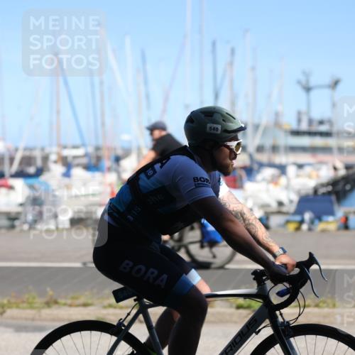 17.08.2025 - KN Förde Triathlon 2025 Yannick Fuchs http://msf.ph/oto/8627562 17.08.2025 13:20:50 Radfahren 410, 473, 525, 540, 546 meine-sportfotos.de