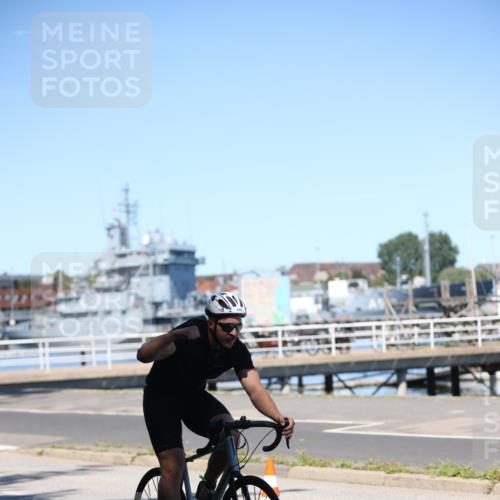 17.08.2025 - KN Förde Triathlon 2025 Yannick Fuchs http://msf.ph/oto/8627568 17.08.2025 13:20:59 Radfahren 416, 461, 496, 508, 528, 410, 473, 525, 540, 546 meine-sportfotos.de
