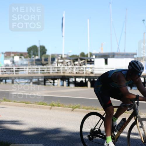 17.08.2025 - KN Förde Triathlon 2025 Yannick Fuchs http://msf.ph/oto/8627592 17.08.2025 13:21:12 Radfahren 457, 477, 502, 517, 416, 461, 508, 517, 528 meine-sportfotos.de