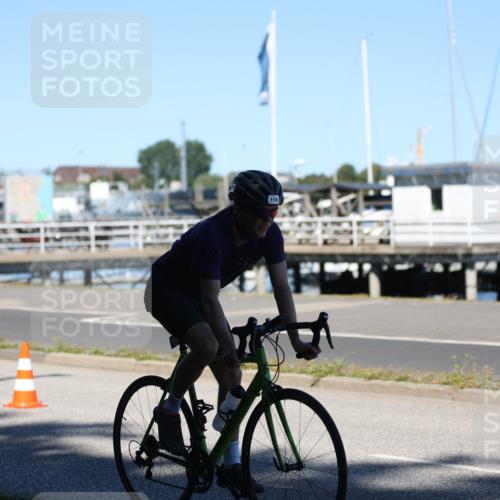 17.08.2025 - KN Förde Triathlon 2025 Yannick Fuchs http://msf.ph/oto/8627609 17.08.2025 13:21:41 Radfahren 395, 471, 516, 520, 519 meine-sportfotos.de