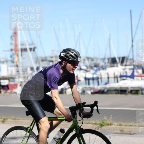 17.08.2025 - KN Förde Triathlon 2025 Yannick Fuchs http://msf.ph/oto/8627611 17.08.2025 13:21:41 Radfahren 395, 471, 516, 520, 519 meine-sportfotos.de