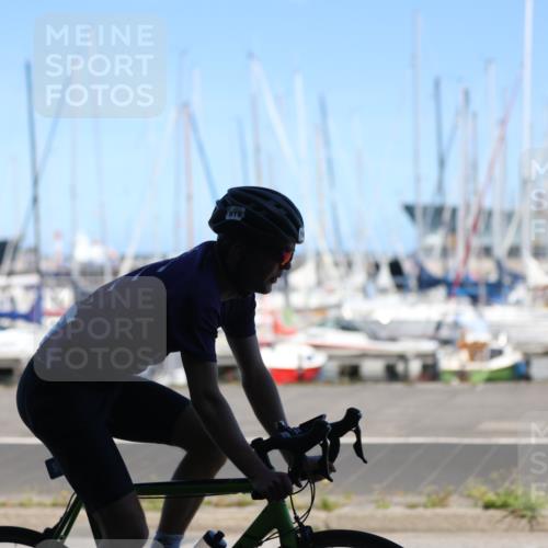 17.08.2025 - KN Förde Triathlon 2025 Yannick Fuchs http://msf.ph/oto/8627612 17.08.2025 13:21:41 Radfahren 395, 471, 516, 520, 519 meine-sportfotos.de
