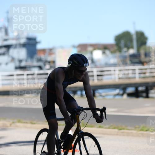 17.08.2025 - KN Förde Triathlon 2025 Yannick Fuchs http://msf.ph/oto/8627613 17.08.2025 13:25:42 Radfahren 501, 427, 532 meine-sportfotos.de
