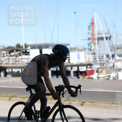 17.08.2025 - KN Förde Triathlon 2025 Yannick Fuchs http://msf.ph/oto/8627615 17.08.2025 13:25:42 Radfahren 501, 427, 532 meine-sportfotos.de
