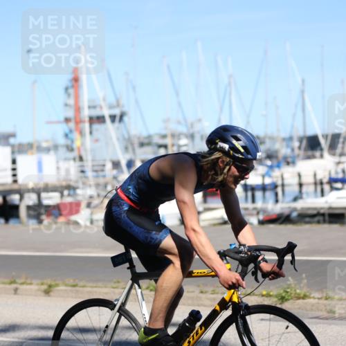 17.08.2025 - KN Förde Triathlon 2025 Yannick Fuchs http://msf.ph/oto/8627616 17.08.2025 13:25:42 Radfahren 501, 427, 532 meine-sportfotos.de