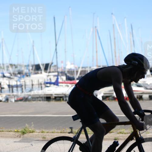 17.08.2025 - KN Förde Triathlon 2025 Yannick Fuchs http://msf.ph/oto/8627617 17.08.2025 13:25:42 Radfahren 501, 427, 532 meine-sportfotos.de