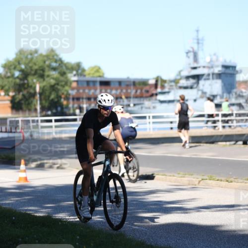 17.08.2025 - KN Förde Triathlon 2025 Yannick Fuchs http://msf.ph/oto/8627628 17.08.2025 13:26:37 Radfahren 507, 513, 547, 462 meine-sportfotos.de