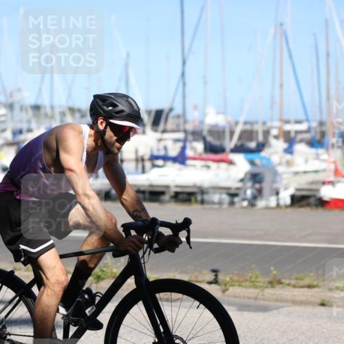 17.08.2025 - KN Förde Triathlon 2025 Yannick Fuchs http://msf.ph/oto/8627641 17.08.2025 13:26:49 Radfahren 412, 470, 479, 498, 533 meine-sportfotos.de