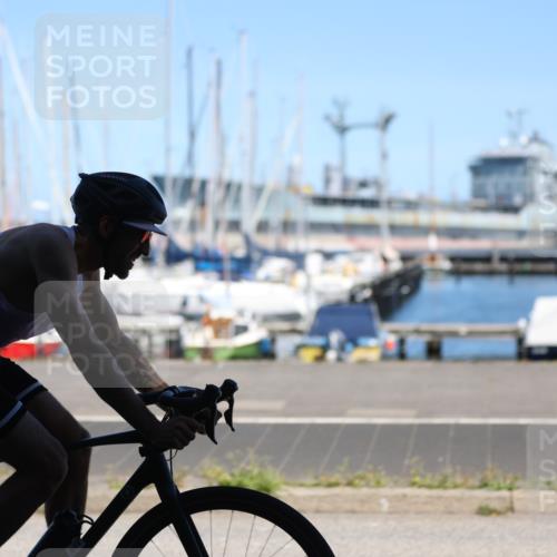 17.08.2025 - KN Förde Triathlon 2025 Yannick Fuchs http://msf.ph/oto/8627642 17.08.2025 13:26:49 Radfahren 412, 470, 479, 498, 533 meine-sportfotos.de