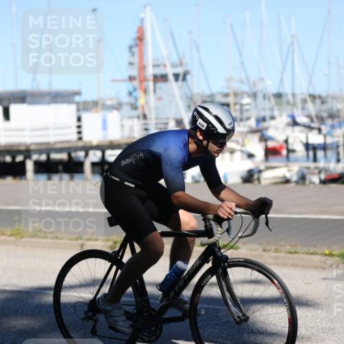 17.08.2025 - KN Förde Triathlon 2025 Yannick Fuchs http://msf.ph/oto/8627647 17.08.2025 13:26:58 Radfahren 427, 487, 498, 505, 506, 523, 532, 412, 479, 533 meine-sportfotos.de