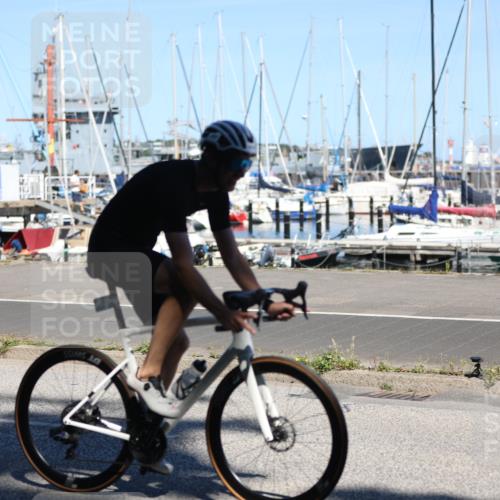 17.08.2025 - KN Förde Triathlon 2025 Yannick Fuchs http://msf.ph/oto/8627658 17.08.2025 13:27:05 Radfahren 427, 459, 487, 500, 518, 523, 532, 498, 505, 506 meine-sportfotos.de