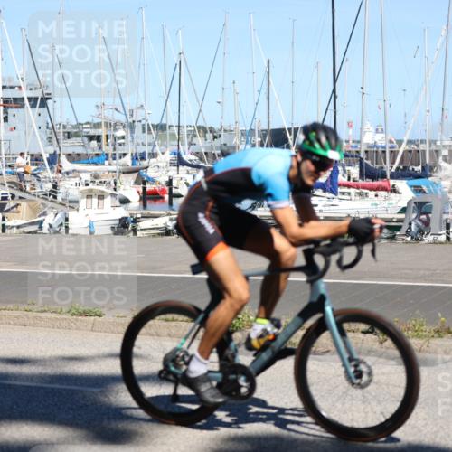 17.08.2025 - KN Förde Triathlon 2025 Yannick Fuchs http://msf.ph/oto/8627661 17.08.2025 13:27:06 Radfahren 427, 459, 487, 500, 518, 523, 532, 498, 505, 506 meine-sportfotos.de