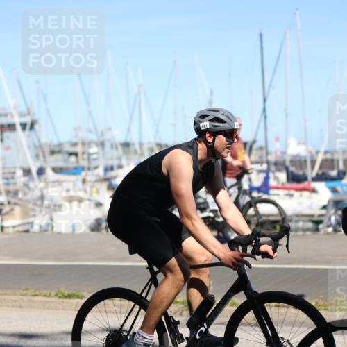 17.08.2025 - KN Förde Triathlon 2025 Yannick Fuchs http://msf.ph/oto/8627699 17.08.2025 13:27:58 Radfahren 397, 421, 443, 455, 478, 491, 536, 436, 448 meine-sportfotos.de