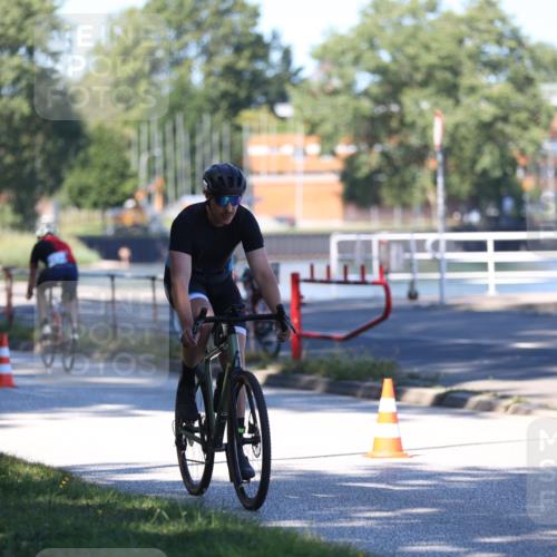 17.08.2025 - KN Förde Triathlon 2025 Yannick Fuchs http://msf.ph/oto/8627709 17.08.2025 13:28:06 Radfahren 443, 483, 515, 544, 397, 455, 478, 491, 536 meine-sportfotos.de