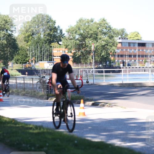 17.08.2025 - KN Förde Triathlon 2025 Yannick Fuchs http://msf.ph/oto/8627710 17.08.2025 13:28:06 Radfahren 443, 483, 515, 544, 397, 455, 478, 491, 536 meine-sportfotos.de