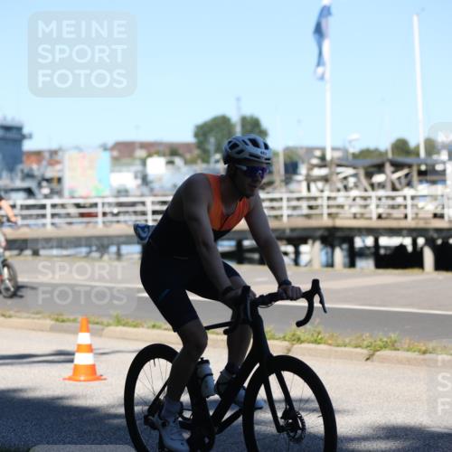 17.08.2025 - KN Förde Triathlon 2025 Yannick Fuchs http://msf.ph/oto/8627727 17.08.2025 13:28:20 Radfahren 462, 485, 507, 483, 515 meine-sportfotos.de