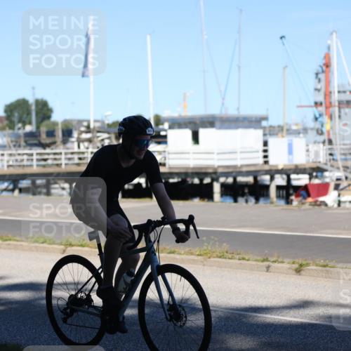 17.08.2025 - KN Förde Triathlon 2025 Yannick Fuchs http://msf.ph/oto/8627746 17.08.2025 13:28:40 Radfahren 412, 479, 505, 506, 541 meine-sportfotos.de