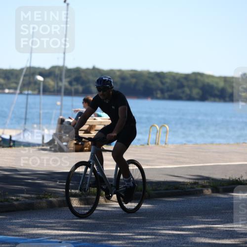 17.08.2025 - KN Förde Triathlon 2025 Yannick Fuchs http://msf.ph/oto/8627755 17.08.2025 13:29:10 Radfahren 357, 526, 482, 490, 495 meine-sportfotos.de