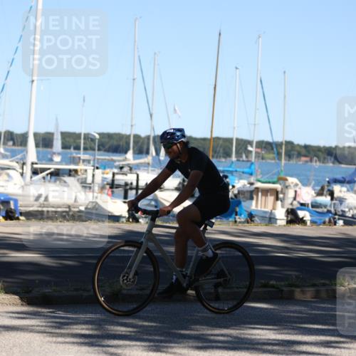 17.08.2025 - KN Förde Triathlon 2025 Yannick Fuchs http://msf.ph/oto/8627757 17.08.2025 13:29:11 Radfahren 357, 526, 495, 526 meine-sportfotos.de