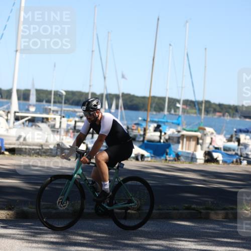 17.08.2025 - KN Förde Triathlon 2025 Yannick Fuchs http://msf.ph/oto/8627759 17.08.2025 13:29:13 Radfahren 357, 357, 526 meine-sportfotos.de