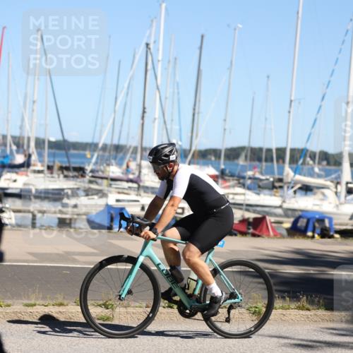 17.08.2025 - KN Förde Triathlon 2025 Yannick Fuchs http://msf.ph/oto/8627761 17.08.2025 13:29:13 Radfahren 357, 357, 526 meine-sportfotos.de
