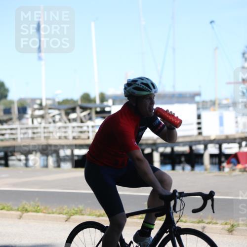 17.08.2025 - KN Förde Triathlon 2025 Yannick Fuchs http://msf.ph/oto/8627775 17.08.2025 13:29:40 Radfahren 397, 534 meine-sportfotos.de