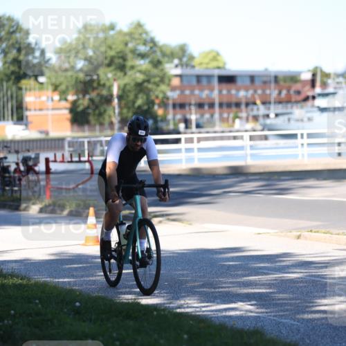 17.08.2025 - KN Förde Triathlon 2025 Yannick Fuchs http://msf.ph/oto/8627822 17.08.2025 13:31:00 Radfahren 357, 477, 495, 502, 546 meine-sportfotos.de