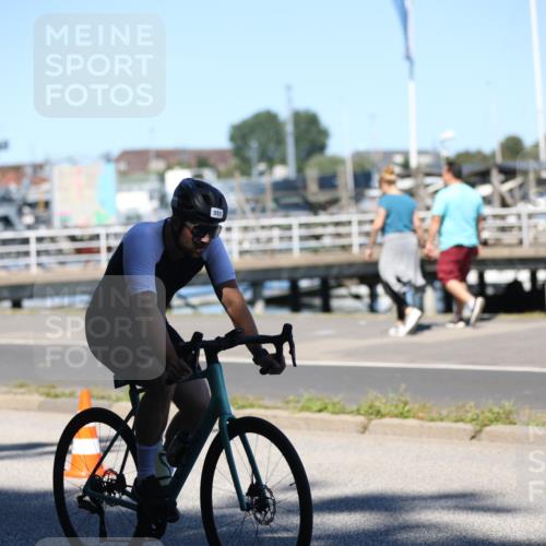 17.08.2025 - KN Förde Triathlon 2025 Yannick Fuchs http://msf.ph/oto/8627825 17.08.2025 13:31:01 Radfahren 357, 477, 495, 502, 511, 546 meine-sportfotos.de