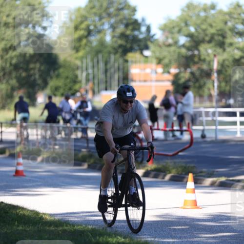 17.08.2025 - KN Förde Triathlon 2025 Yannick Fuchs http://msf.ph/oto/8627858 17.08.2025 13:31:51 Radfahren 426, 519, 528 meine-sportfotos.de