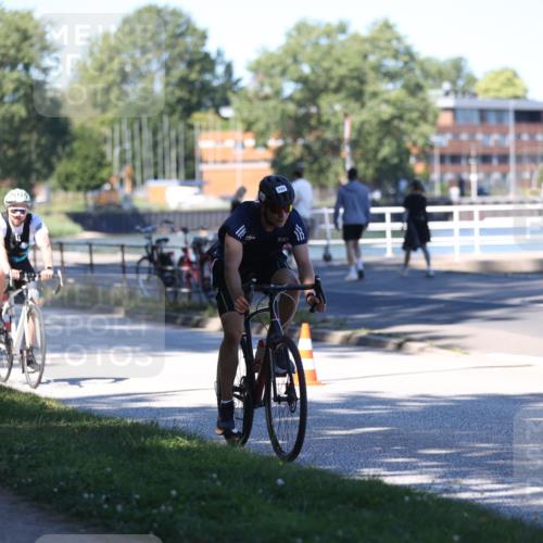 17.08.2025 - KN Förde Triathlon 2025 Yannick Fuchs http://msf.ph/oto/8627879 17.08.2025 13:32:13 Radfahren 512, 522, 525, 540 meine-sportfotos.de