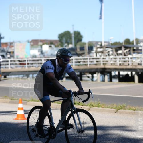 17.08.2025 - KN Förde Triathlon 2025 Yannick Fuchs http://msf.ph/oto/8627885 17.08.2025 13:32:15 Radfahren 512, 522, 525, 540 meine-sportfotos.de