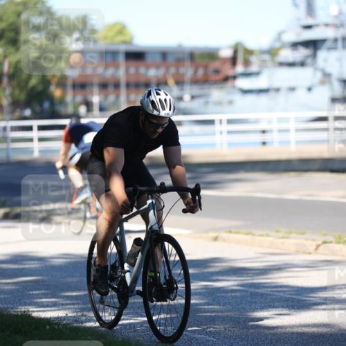 17.08.2025 - KN Förde Triathlon 2025 Yannick Fuchs http://msf.ph/oto/8627905 17.08.2025 13:32:42 Radfahren 486, 496, 511, 410, 546 meine-sportfotos.de