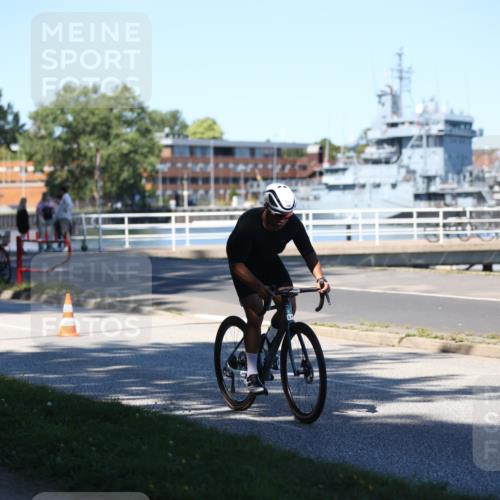 17.08.2025 - KN Förde Triathlon 2025 Yannick Fuchs http://msf.ph/oto/8627911 17.08.2025 13:32:49 Radfahren 477, 486, 511, 542, 496 meine-sportfotos.de