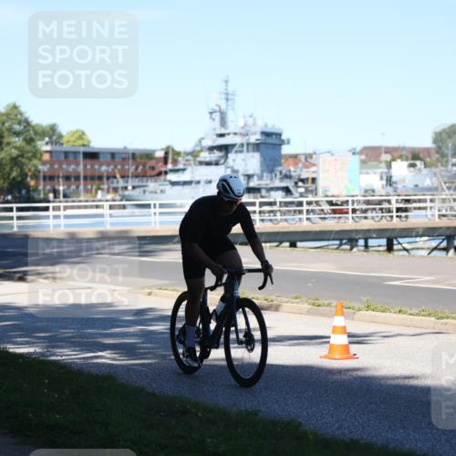 17.08.2025 - KN Förde Triathlon 2025 Yannick Fuchs http://msf.ph/oto/8627912 17.08.2025 13:32:49 Radfahren 477, 486, 511, 542, 496 meine-sportfotos.de
