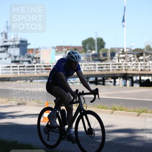 17.08.2025 - KN Förde Triathlon 2025 Yannick Fuchs http://msf.ph/oto/8627922 17.08.2025 13:32:53 Radfahren 477, 486, 542, 486, 511 meine-sportfotos.de