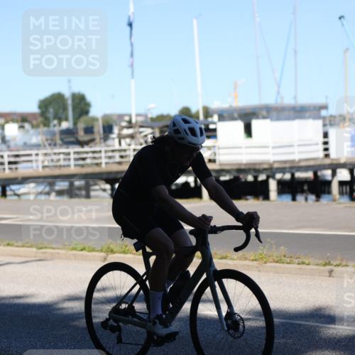17.08.2025 - KN Förde Triathlon 2025 Yannick Fuchs http://msf.ph/oto/8627932 17.08.2025 13:33:14 Radfahren 484, 514, 517, 524, 527 meine-sportfotos.de