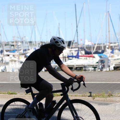 17.08.2025 - KN Förde Triathlon 2025 Yannick Fuchs http://msf.ph/oto/8627934 17.08.2025 13:33:15 Radfahren 484, 514, 517, 524, 527, 484 meine-sportfotos.de