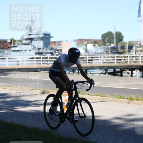 17.08.2025 - KN Förde Triathlon 2025 Yannick Fuchs http://msf.ph/oto/8627938 17.08.2025 13:33:29 Radfahren 528 meine-sportfotos.de
