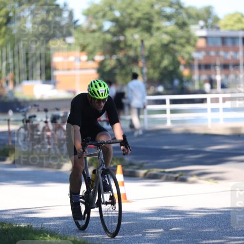 17.08.2025 - KN Förde Triathlon 2025 Yannick Fuchs http://msf.ph/oto/8627954 17.08.2025 13:34:04 Radfahren 494, 510, 512, 520 meine-sportfotos.de